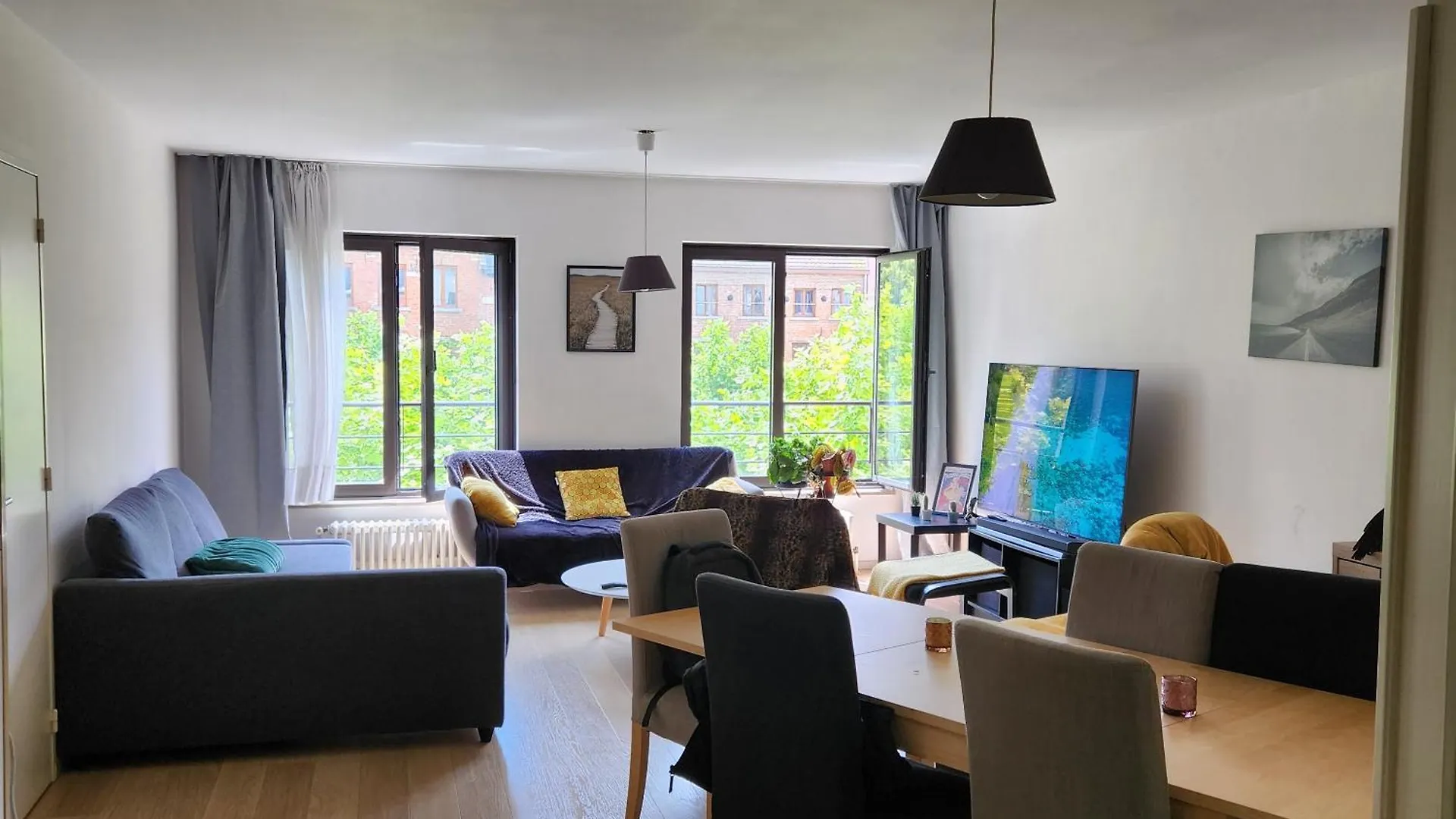 Charming Apartment In The Center Of Брюссель