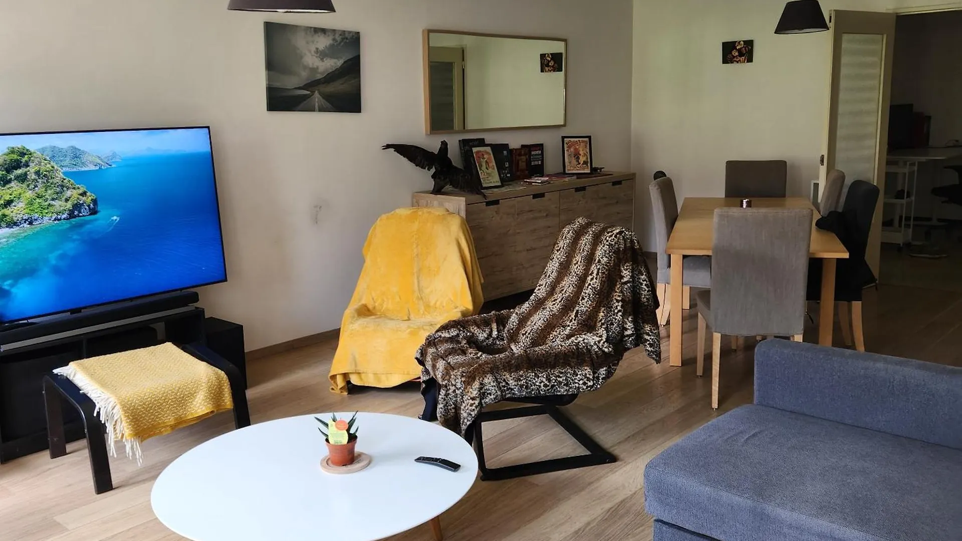 Charming Apartment In The Center Of Брюссель